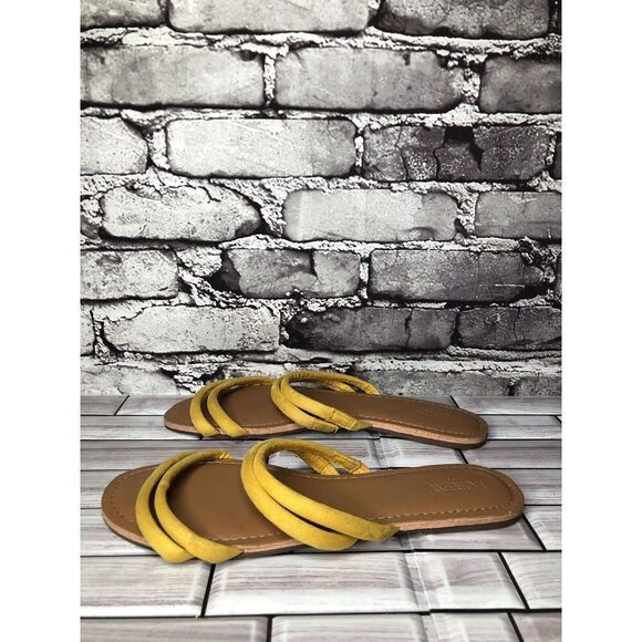 J. Crew Factory Seaside Yellow Suede Double Strap Slides Sandals Women Sz 9M US - Picture 1 of 15